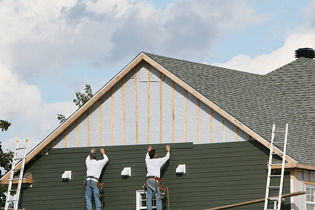 Professional Siding Contractor technician working in Dublin, PA